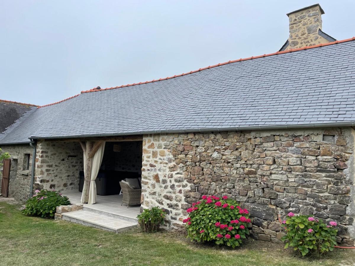 Les Cottages Du Manoir, Jacuzzi -Crozon Extérieur photo